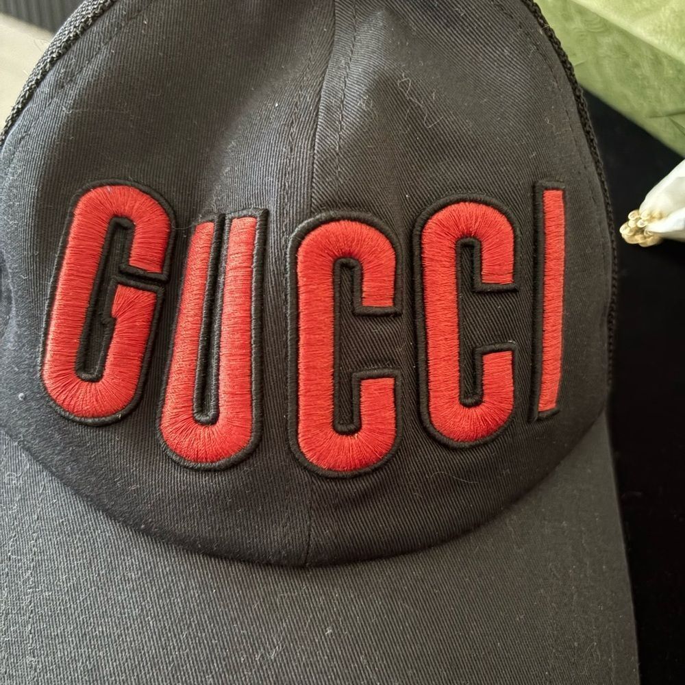 Brand new with box unisex Gucci Black and Red Cap size m 58 cm - Picture 3 of 6